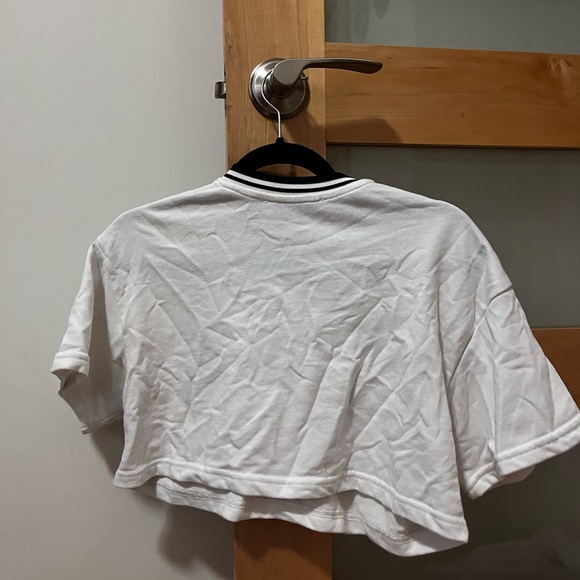 Bershka size medium cropped - Picture 2 of 2